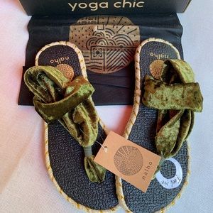 Nalho Ganika velvet espadrille sandals nwt